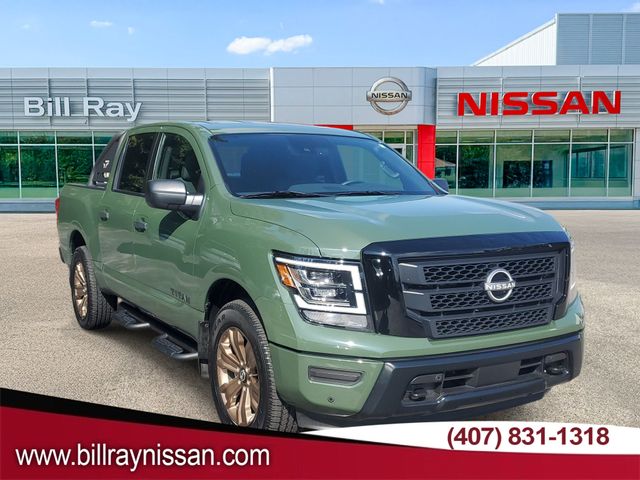 2024 Nissan Titan SV Crew Cab 4WD