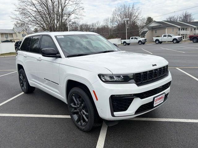 new 2026 Jeep Grand Cherokee car, priced at $45,400