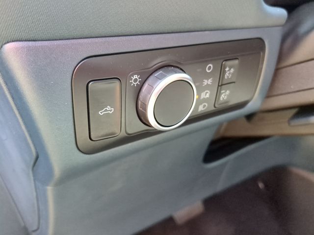 New 2026 Azure Gray Metallic Tri-Coat Ford XLT image 24