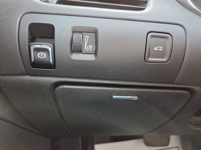 2020 Chevrolet Impala FWD LT