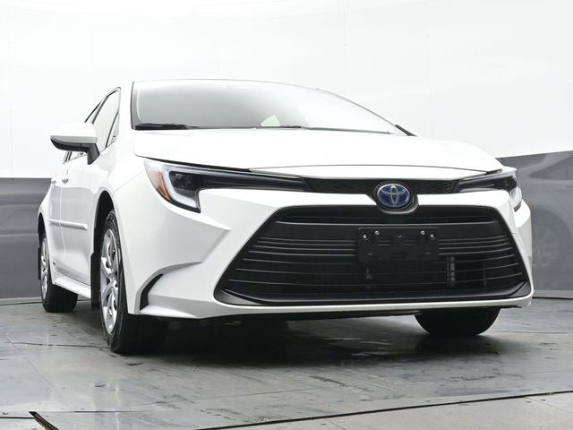 2024 Toyota Corolla Hybrid LE 37