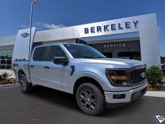 Iconic Silver Metallic 2026 Ford F-150 Pickup Truck Four-Wheel Drive Automatic