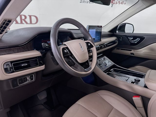 2022 Pristine White Metallic Tri-Coat Lincoln Aviator Reserve RWD SUV