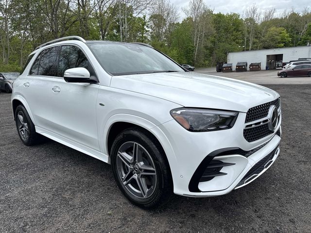 2025 Mercedes-Benz GLE - Image 9