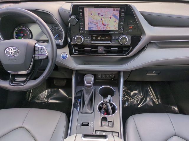used 2020 Toyota Highlander Hybrid car, priced at $32,481