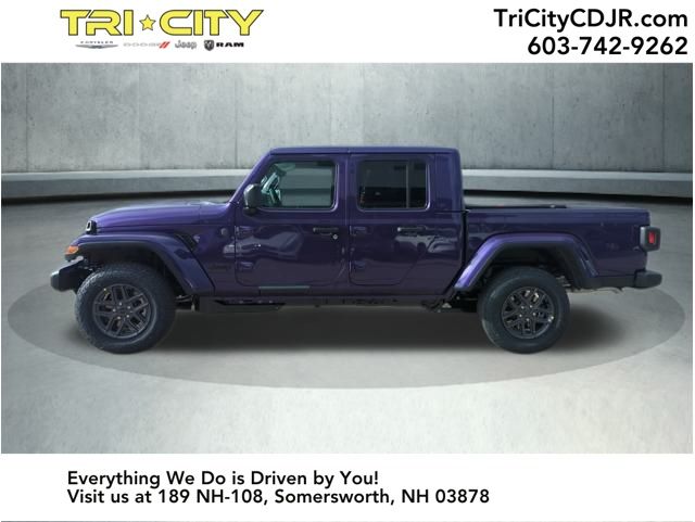 2026 Jeep Gladiator Sport S photo 2