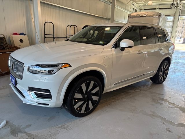 2024 Volvo XC90 Recharge T8 Plus Bright Theme 7-Passenger eAWD