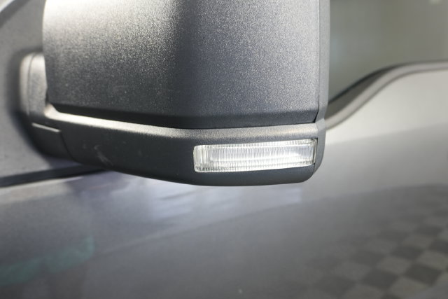 Used 2017 Gray Ford XLT image 24
