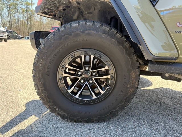 Used 2025 Jeep Wrangler SUV