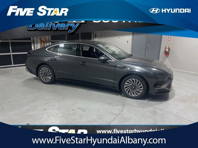 2025 Hyundai SONATA HYBRID Limited
