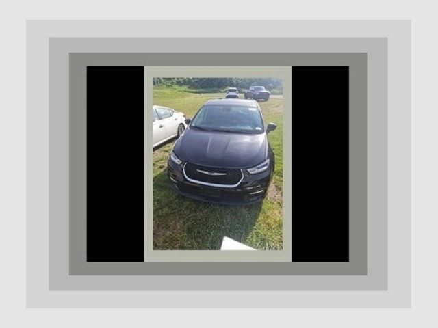 2023 Chrysler Pacifica Touring L FWD