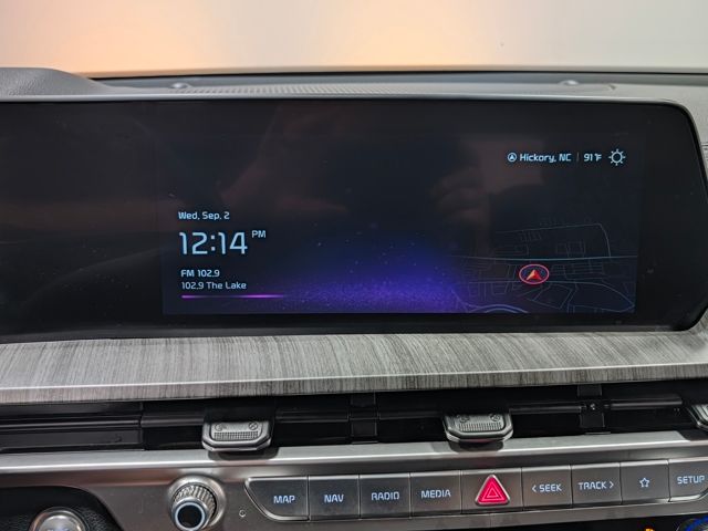 Used 2024 Black Kia EX image 19