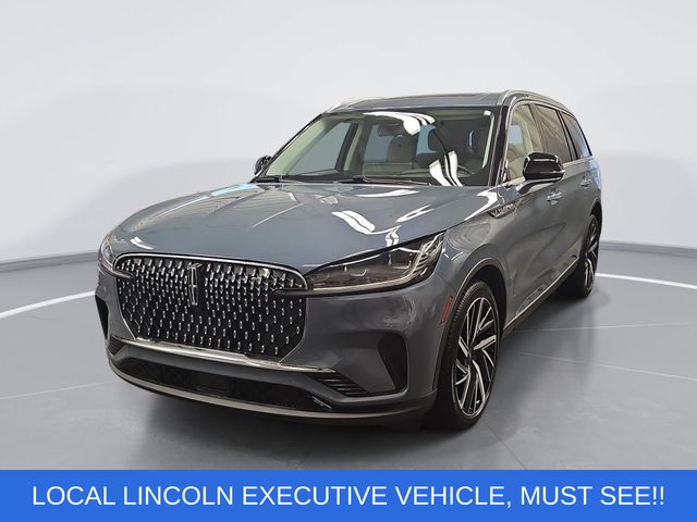 Used 2025 Blue Lincoln Reserve image 7