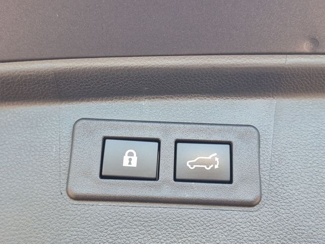 Used 2020 Gray Subaru Touring image 33
