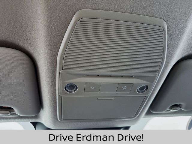 Used 2025 Nissan Kicks SUV