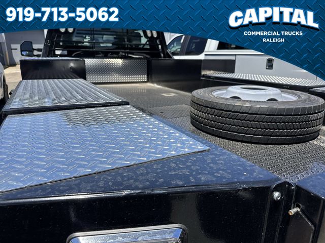 2025 Ford F-550 Super Duty Chassis Cab XL - Photo 16