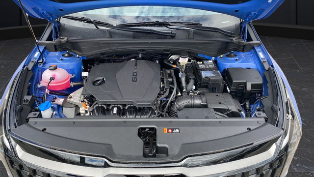 New 2026 Blue Kia X-Line image 28