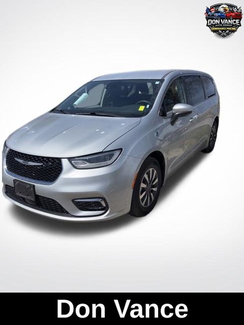 Silver Mist Clearcoat 2023 Chrysler Pacifica Hybrid Touring L FWD Minivan Front-Wheel Drive Continuously Variable Transmission