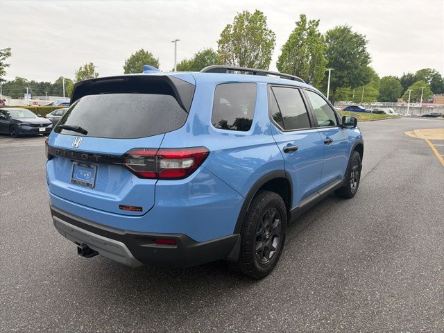 used 2023 Honda Pilot car, priced at $39,995