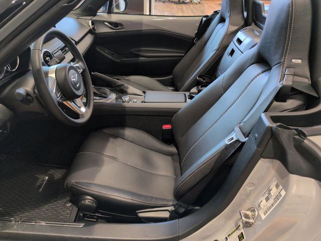 2025 Mazda MX-5 Miata Grand Touring - Photo 10