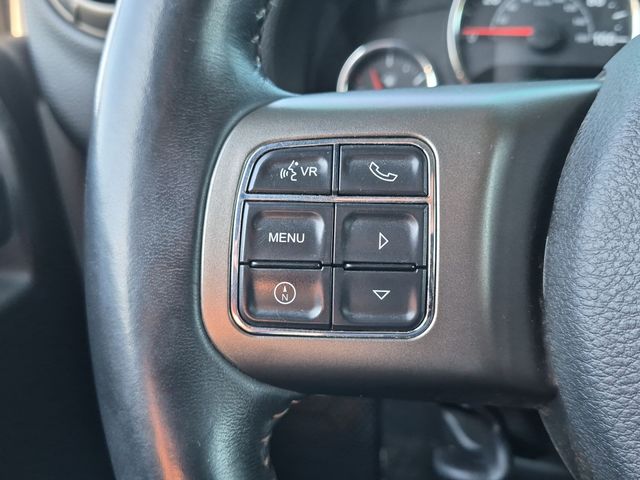 Used 2018 White Jeep Sport image 26