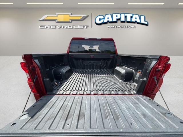 Used 2022 Red Chevrolet RST image 33