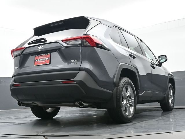 2024 Toyota RAV4 XLE 35