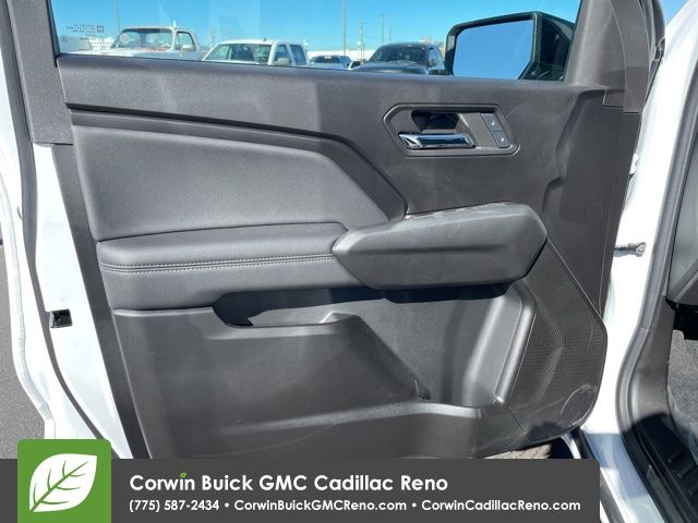 2024 GMC Canyon Elevation 3