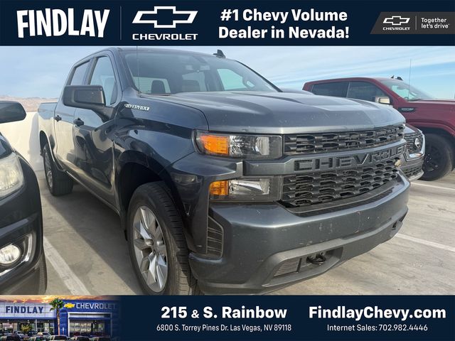 2021 Chevrolet Silverado 1500 Custom Crew Cab RWD Gris (Shadow Gray Metallic) Camioneta 4X2 8 velocidades Automática