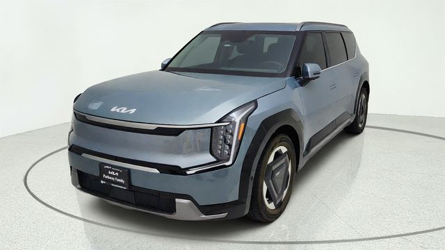 2024 Kia EV9 Land