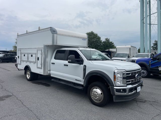 2025 Ford F-550 Super Duty 