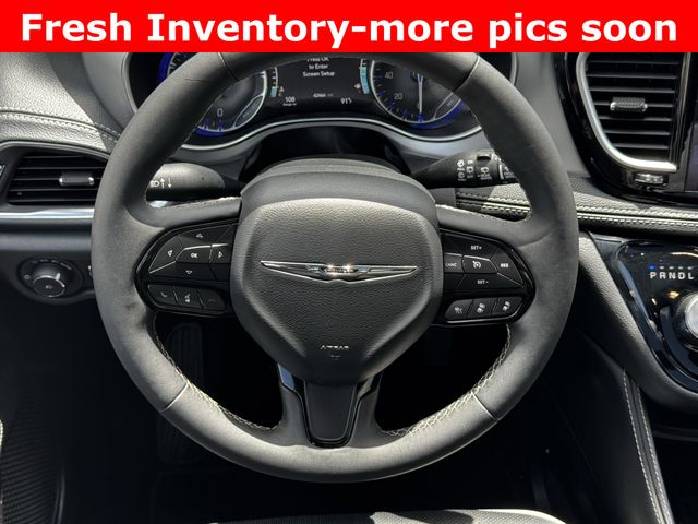 2025 Chrysler Pacifica Limited White at Big Star Chrysler Jeep Dodge Ram 