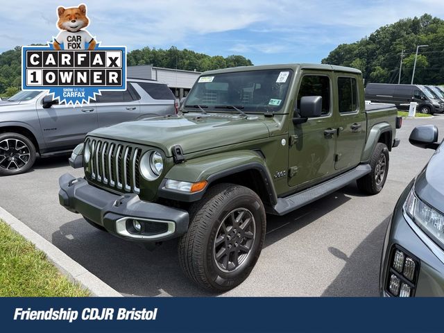 2022 Jeep Gladiator Overland Crew Cab 4WD