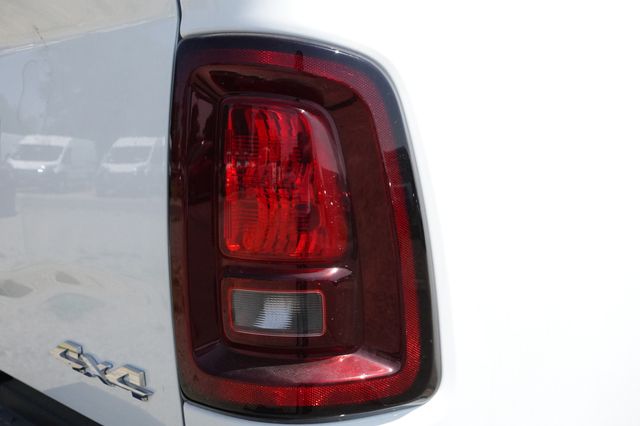 2500 Crew Cab Tradesman