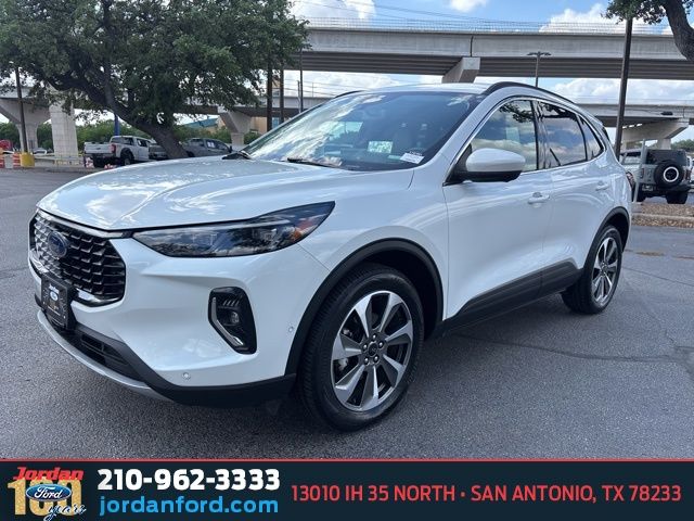 Used Car 2023 Ford Escape  Platinum For Sale Under $30,000 In San Antonio, Texas