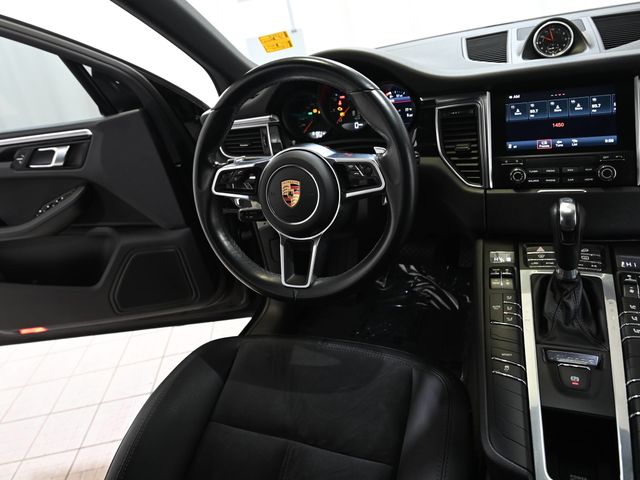 Used 2018 Black Porsche Base image 24