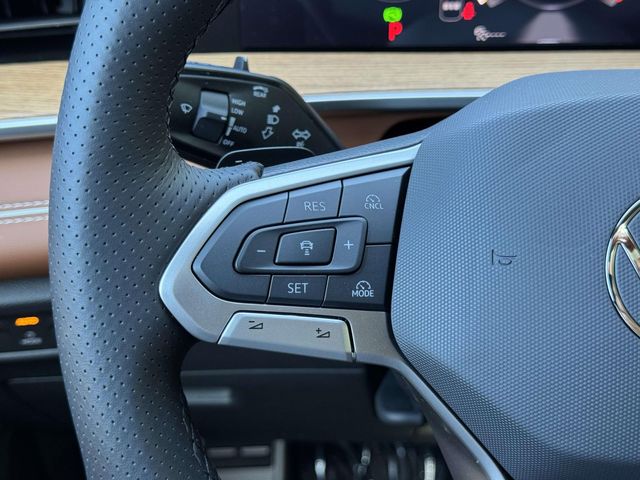 New 2026 Green Volkswagen 2.0T SEL R-Line Turbo image 22