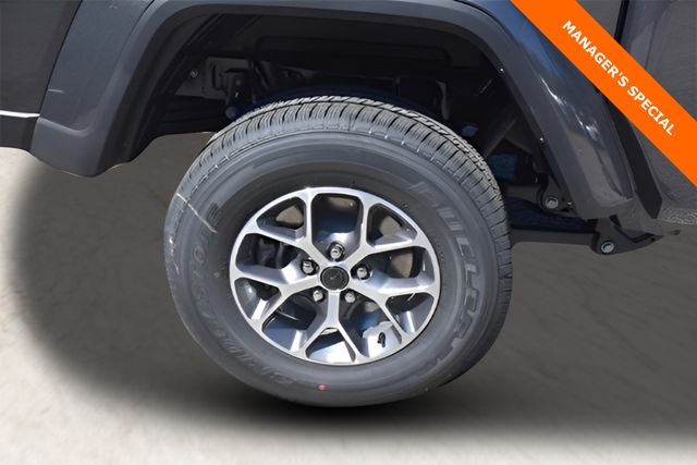 New Car 2025 Jeep Gladiator  Sport S For Sale Under $60,000 In Austin, Texas