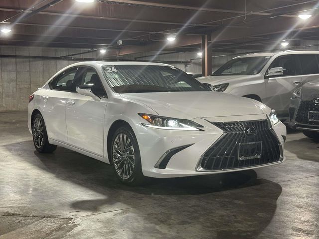 Eminent White Pearl 2024 Lexus ES Hybrid 300h Luxury FWD Sedan Front-Wheel Drive Continuously Variable Transmission
