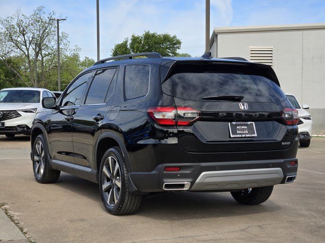 used 2025 Honda Pilot car, priced at $42,725
