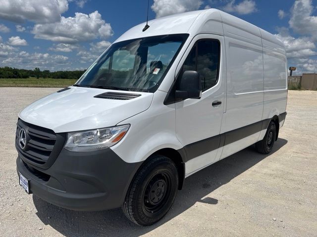 Arctic White 2025 Mercedes-Benz Sprinter Cargo 2500 144 RWD Van Rear-Wheel Drive 9-Speed Automatic
