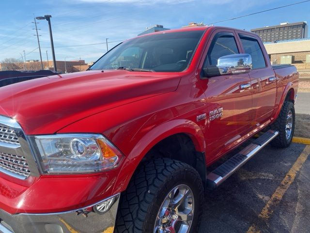 2016 RAM 1500 Laramie Crew Cab 4WD