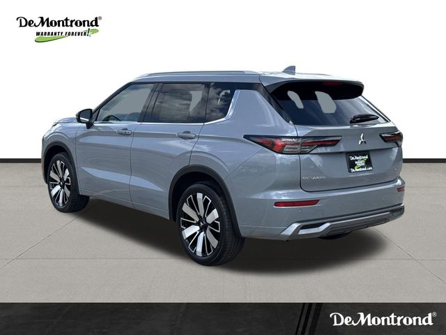 New 2025 Gray Mitsubishi SEL image 7