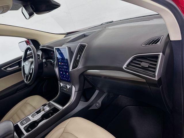 Thumbnail: 2024 Ford Edge - 28