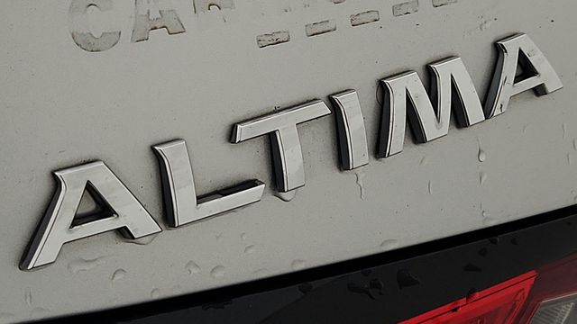 2019 Nissan Altima 2.5 SV Silver at Emmons Autoplex