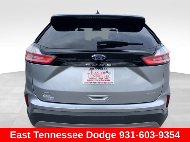 2023 Ford Edge SEL photo