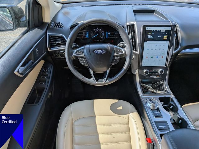 Used 2022 Black Ford SEL image 28