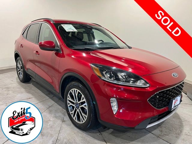 Red (Maroon) 2020 Ford Escape SUV / Crossover All-Wheel Drive 8-Speed Automatic