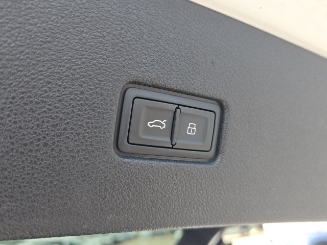 Photo of 2019 Audi Q8 3.0T Premium Plus in Dallas, GA - 11,  2019 Audi Q8 3.0T Premium Plus:44114A