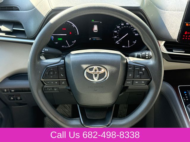 Used 2023 Toyota Sienna Van